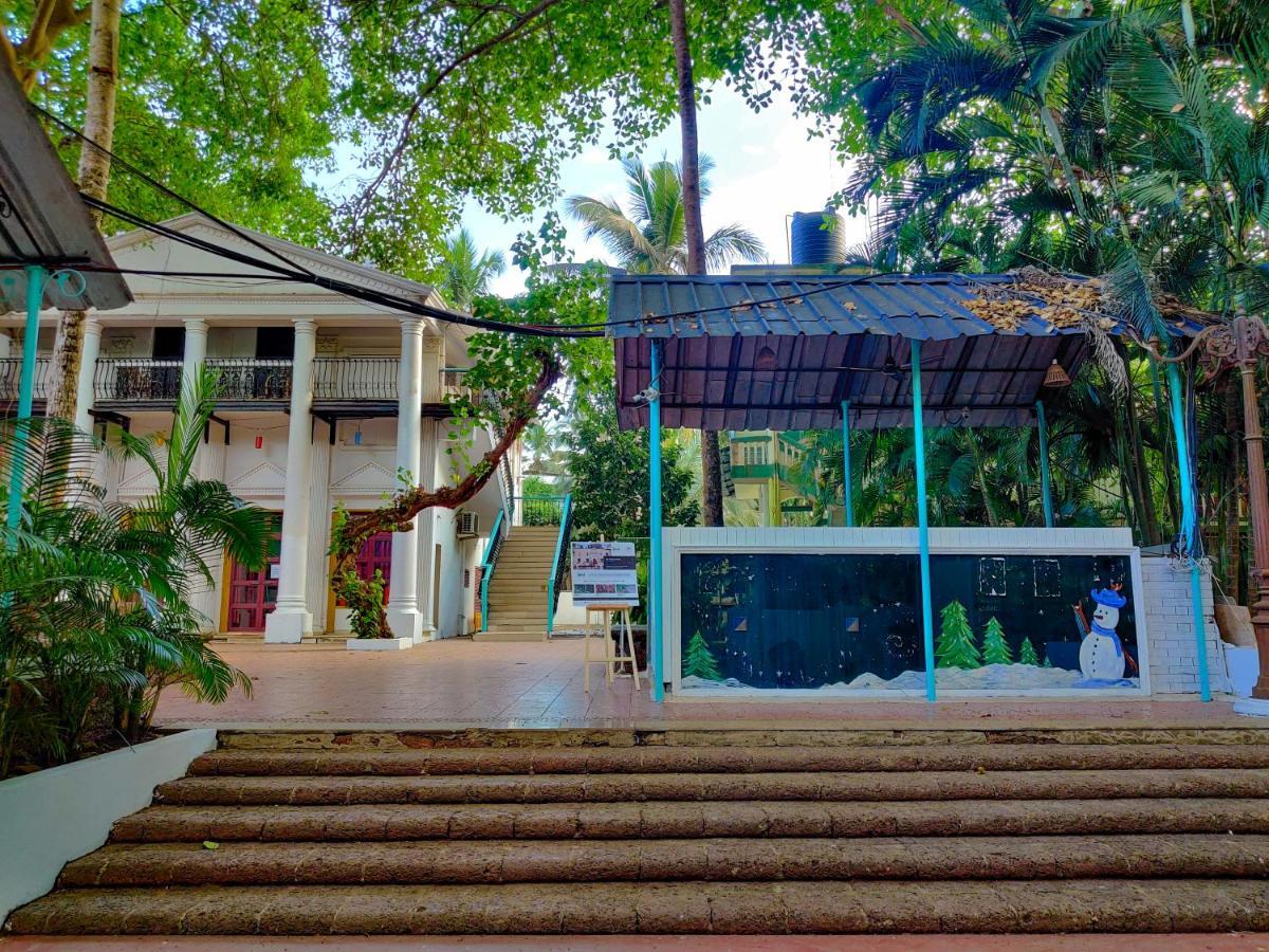 Piggy Calangute By Urban Nomads - Dorms & Pvt Rooms GOA Exterior foto