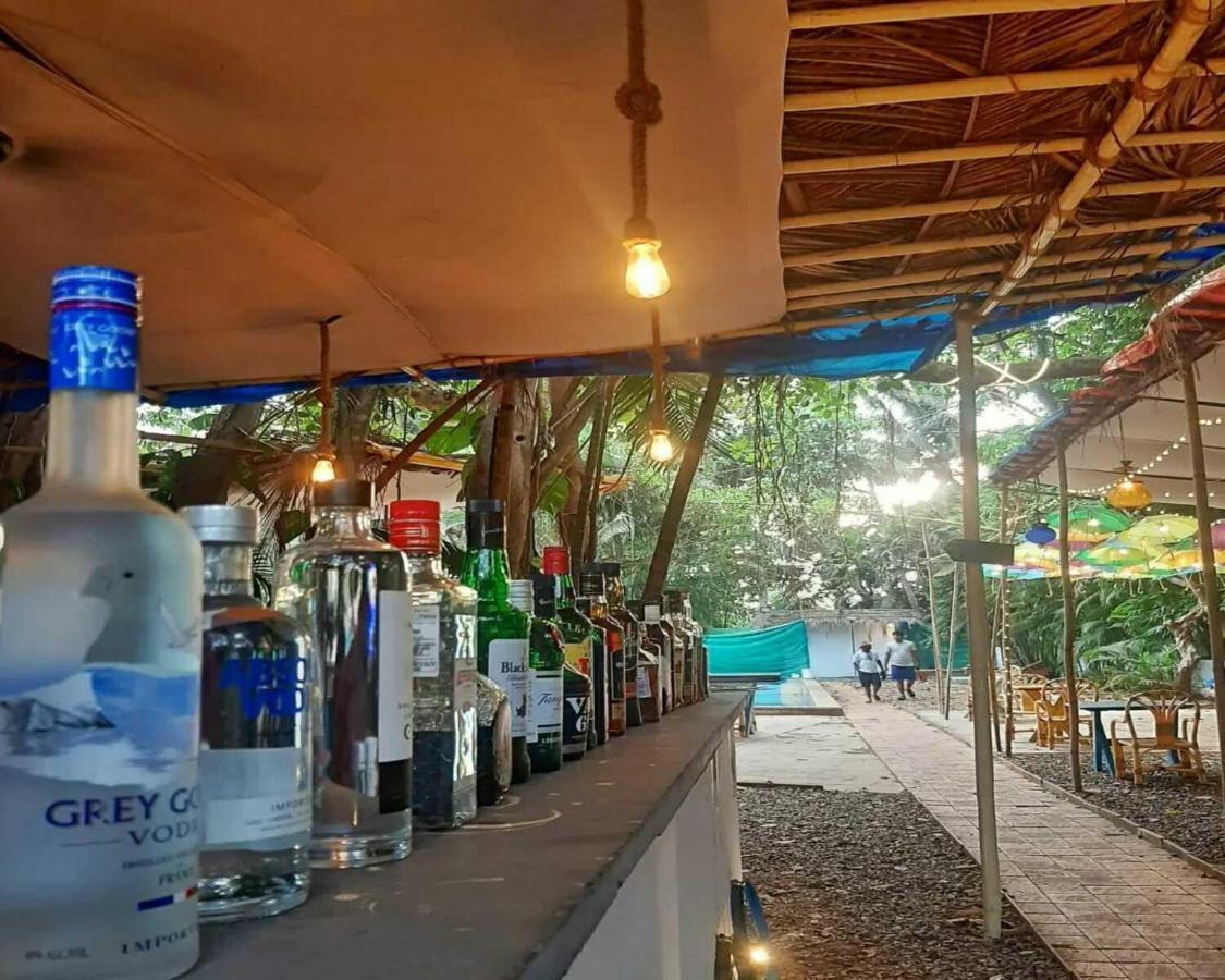 Piggy Calangute By Urban Nomads - Dorms & Pvt Rooms GOA Exterior foto